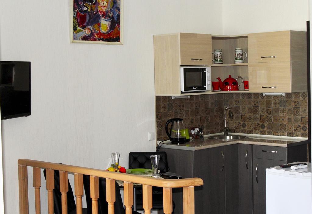 Guest House On Gia Abesadze Street 트빌리시 외부 사진